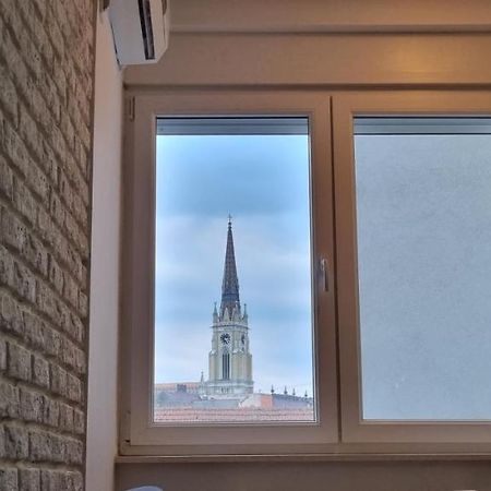 Grove II Apartment = Strict City Centre Новий Сад Екстер'єр фото